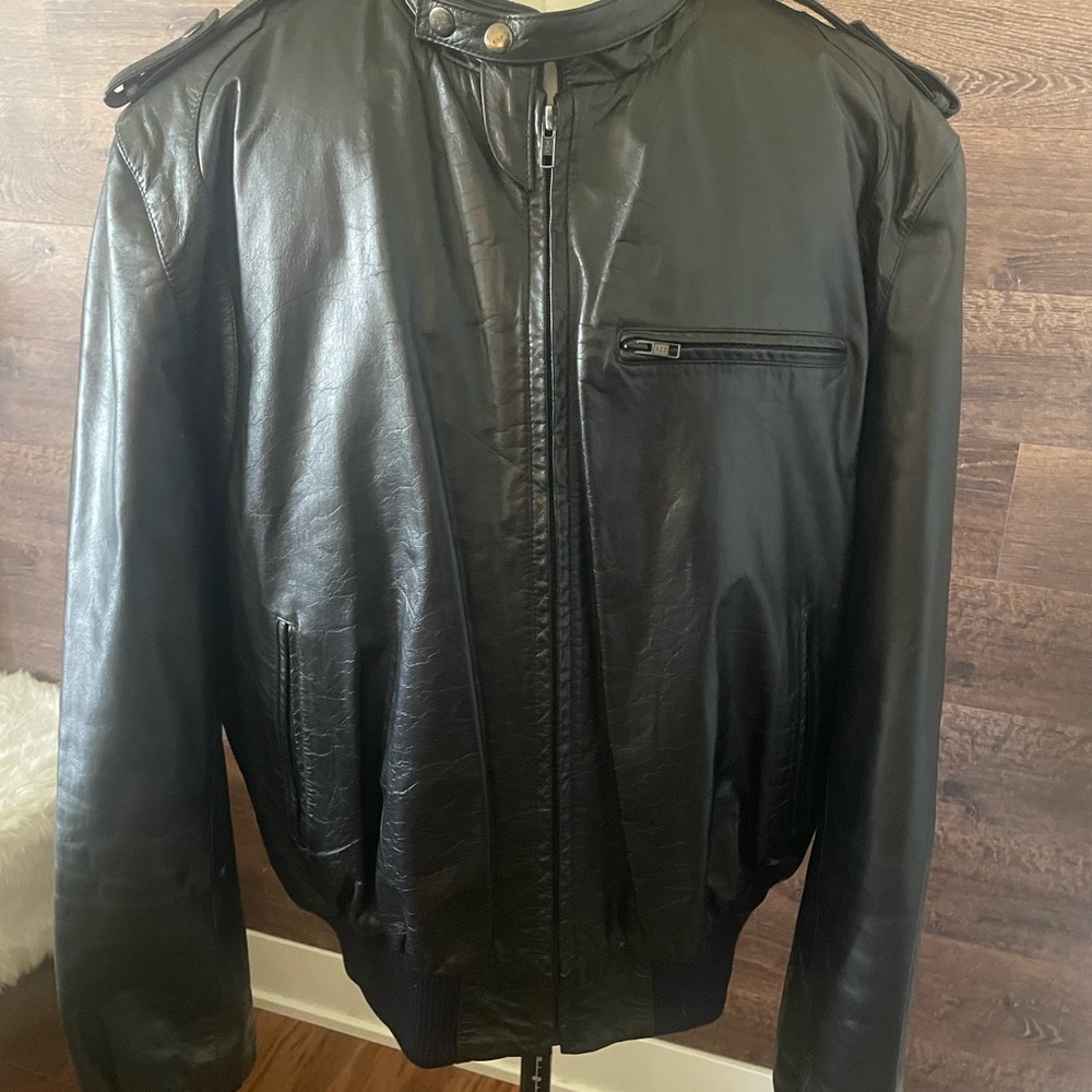 Vintage Berman’s black leather bomber motorcycle jacket w/ liner size 50 (XXXL)